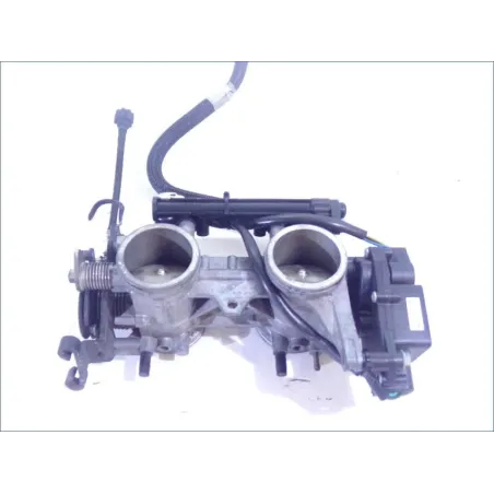Rampe d'injection KAWASAKI ER6 650 2009-2011 F