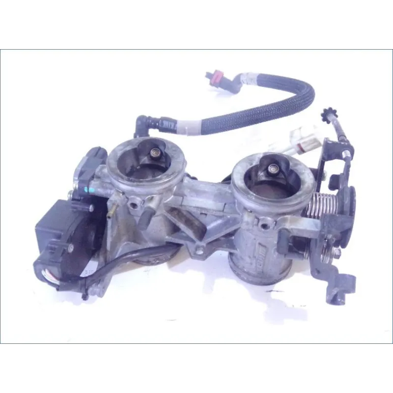 Rampe d'injection KAWASAKI ER6 650 2009-2011 F