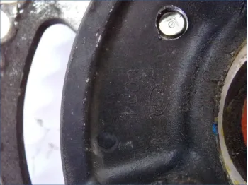 Porte couronne KAWASAKI ER6 650 2009-2011 F