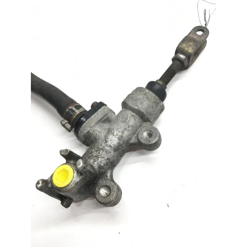 Maitre cylindre frein arriere SUZUKI GS 500 E 2001-2002