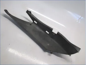 Cache carenage coque arriere gauche YAMAHA YPR 125 2006-2009 XMAX
