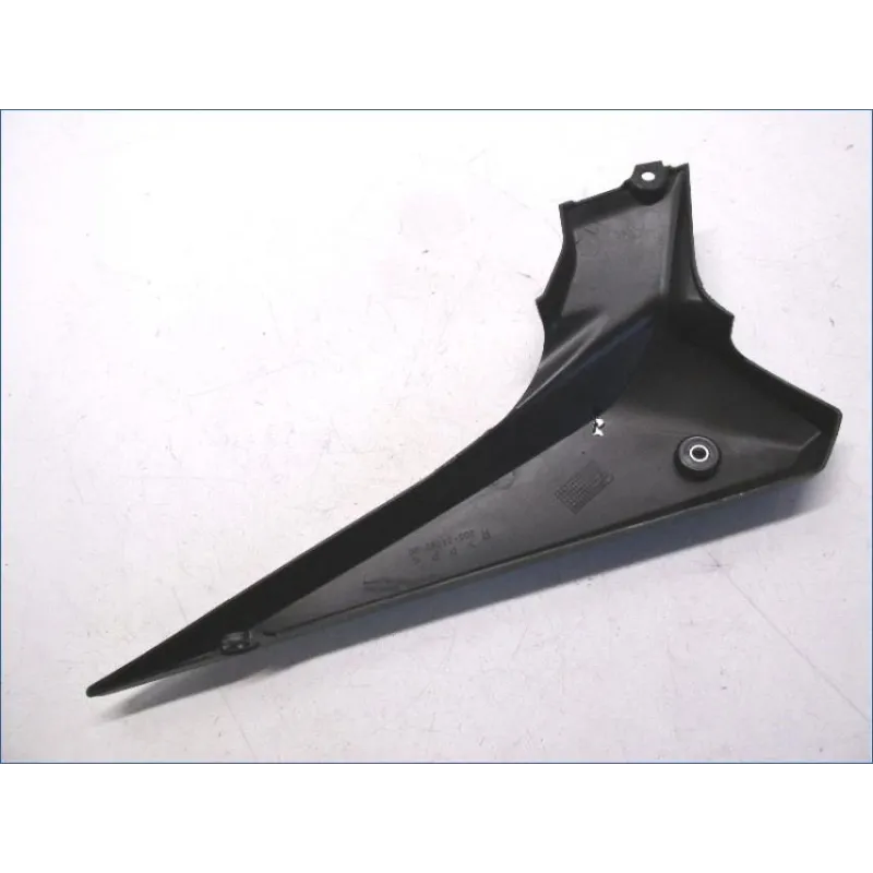 Cache carenage sous selle droit YAMAHA XJ6 N 600 2009-2011