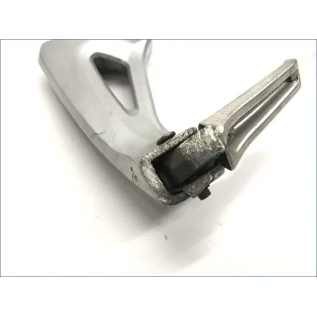 Platine et repose pieds arriere gauche SUZUKI SV 650 N 1999-2002