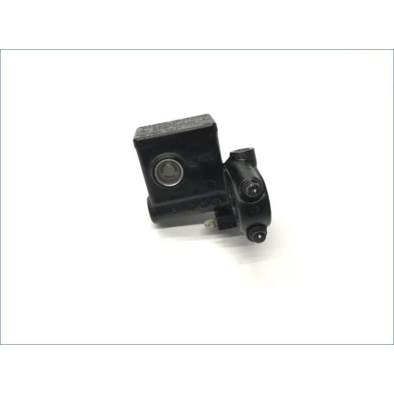 Maitre cylindre frein avant SUZUKI AN 400 2007-2010 BURGMAN