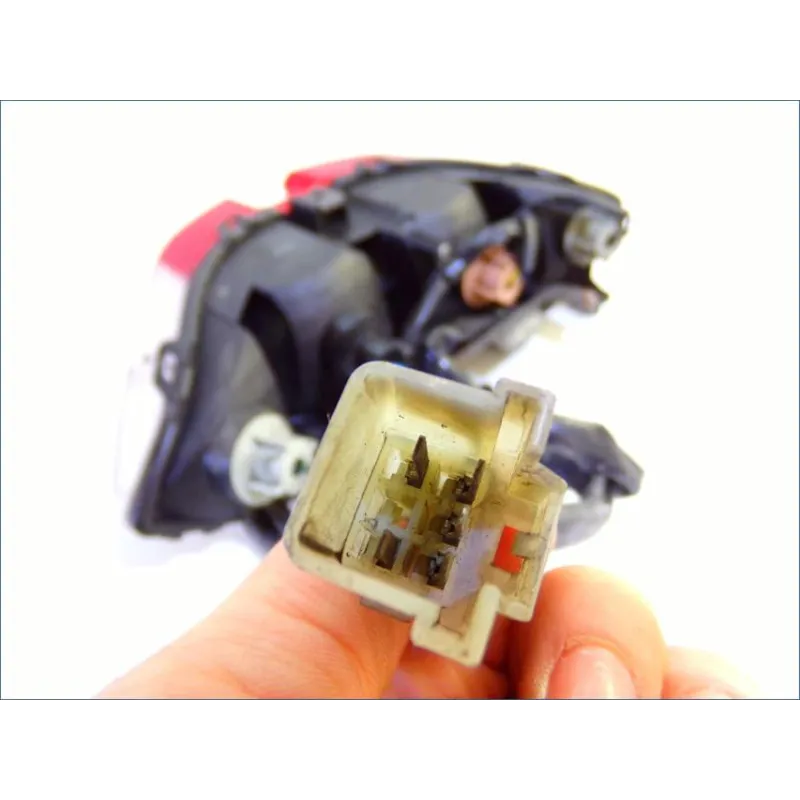 Feu arriere YAMAHA FJR 1300 2006-2007 ABS