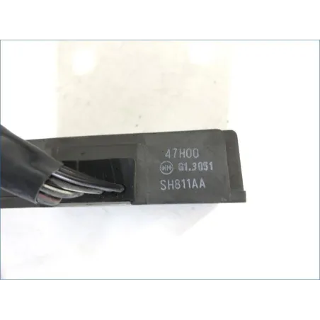 Regulateur charge batterie SUZUKI GSR 750 2011-2016