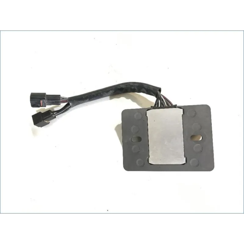 Regulateur charge batterie SUZUKI GSR 750 2011-2016