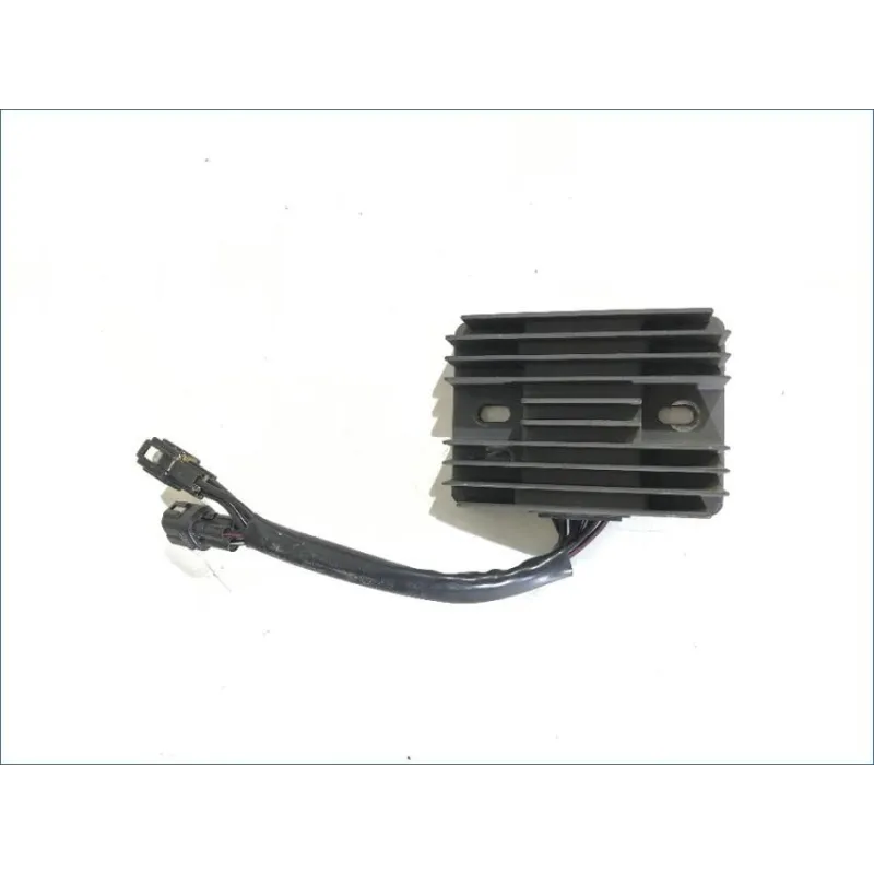 Regulateur charge batterie SUZUKI GSR 750 2011-2016