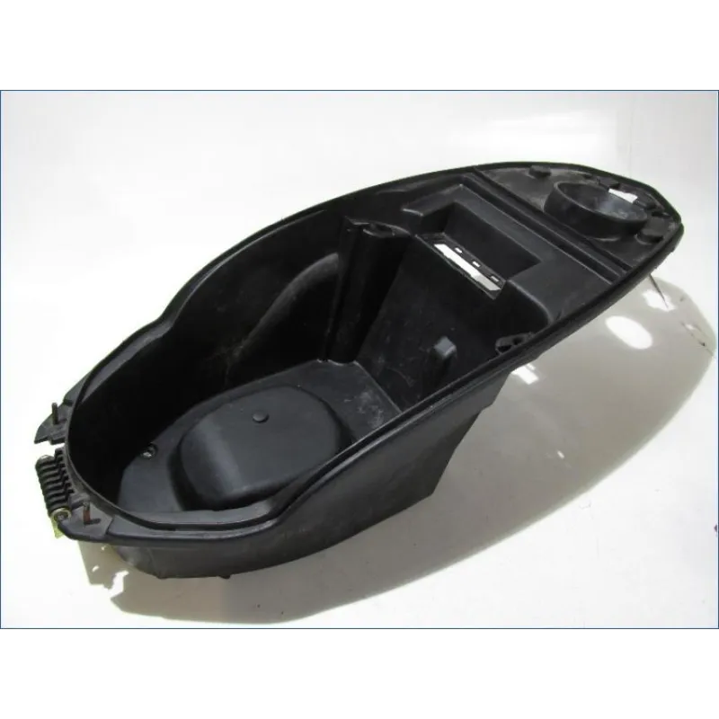 Coffre sous selle PEUGEOT KISBEE 50 2011-2017 4T