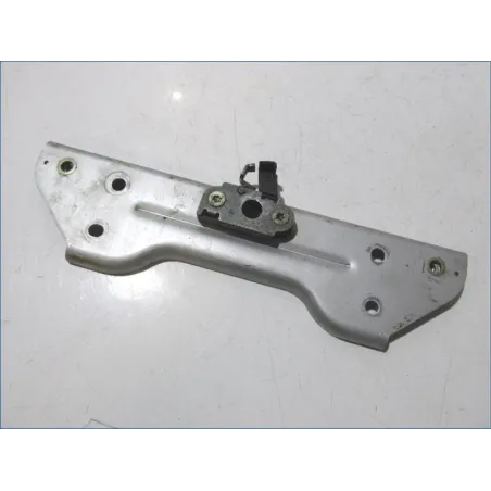 Mecanisme verrouillage selle TRIUMPH DAYTONA 955 I 2002-2003