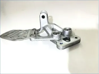 Platine avant gauche SUZUKI GSXR 600 2006-2007