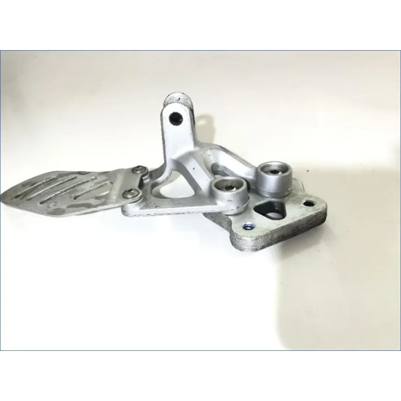 Platine avant gauche SUZUKI GSXR 600 2006-2007