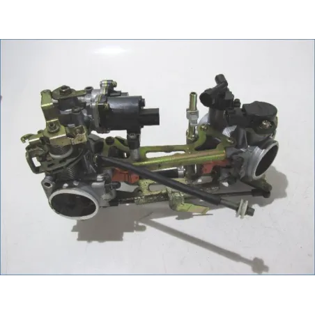 Rampe d'injection SUZUKI SV 650 S 2003-2006