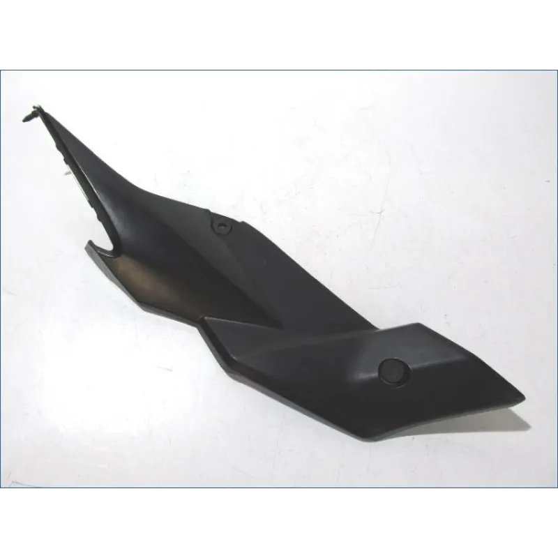 Cache carenage sous selle droit SUZUKI GSR 750 2011-2016