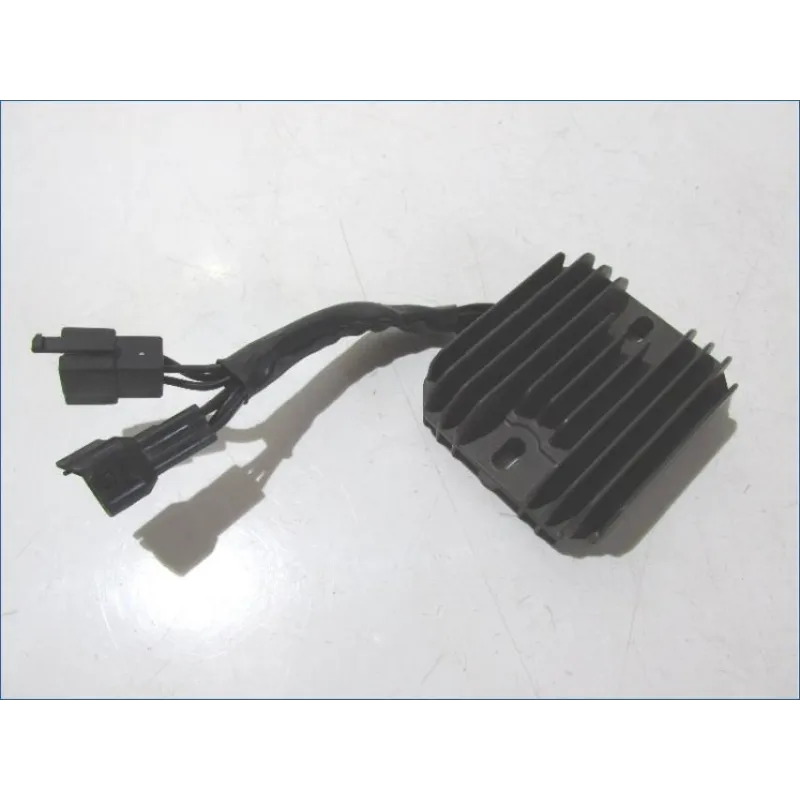 Regulateur charge batterie SUZUKI SV 650 S 2007-2015