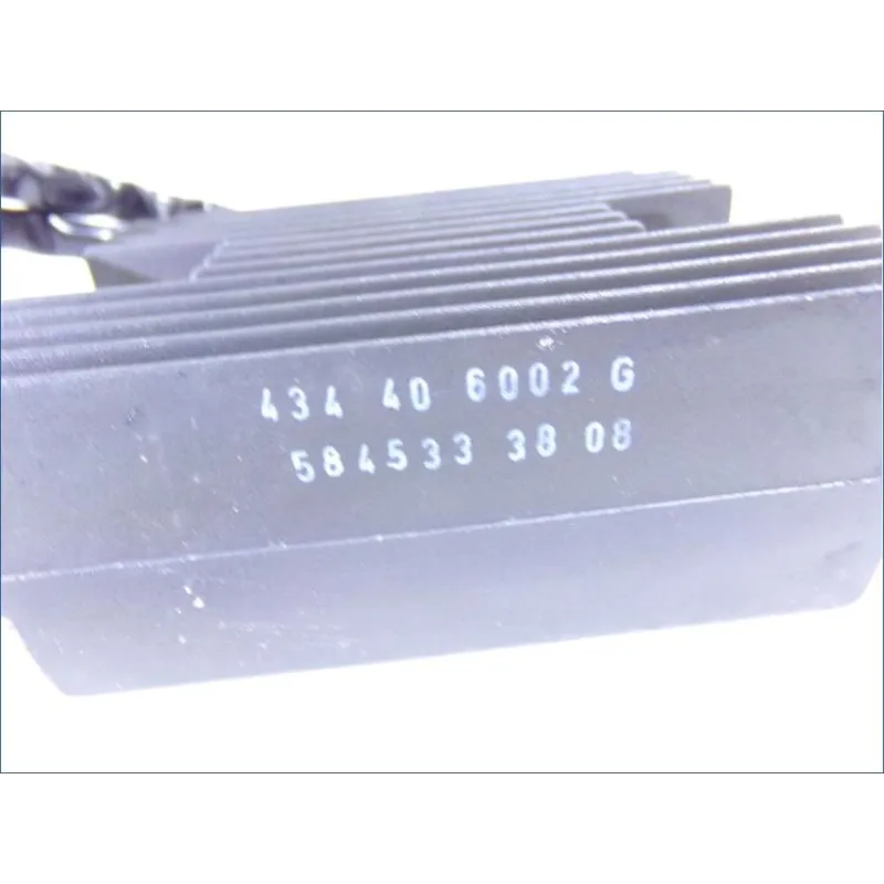 Regulateur charge batterie GILERA FUOCO 500 2007-2013