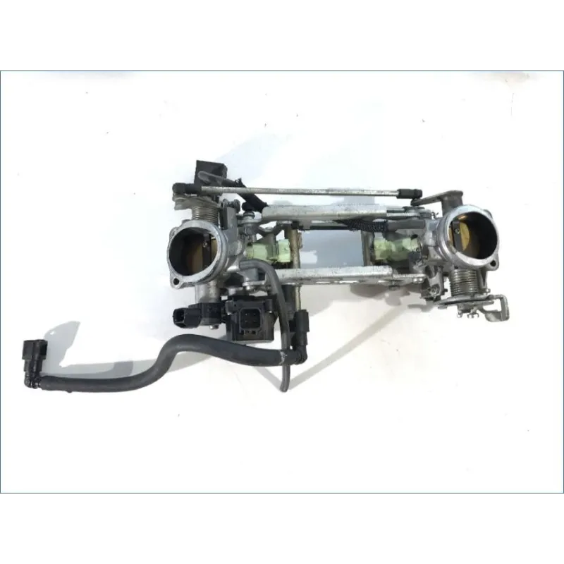 Rampe d'injection SUZUKI SV 650 S 2007-2015