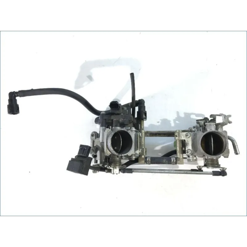 Rampe d'injection SUZUKI SV 650 S 2007-2015