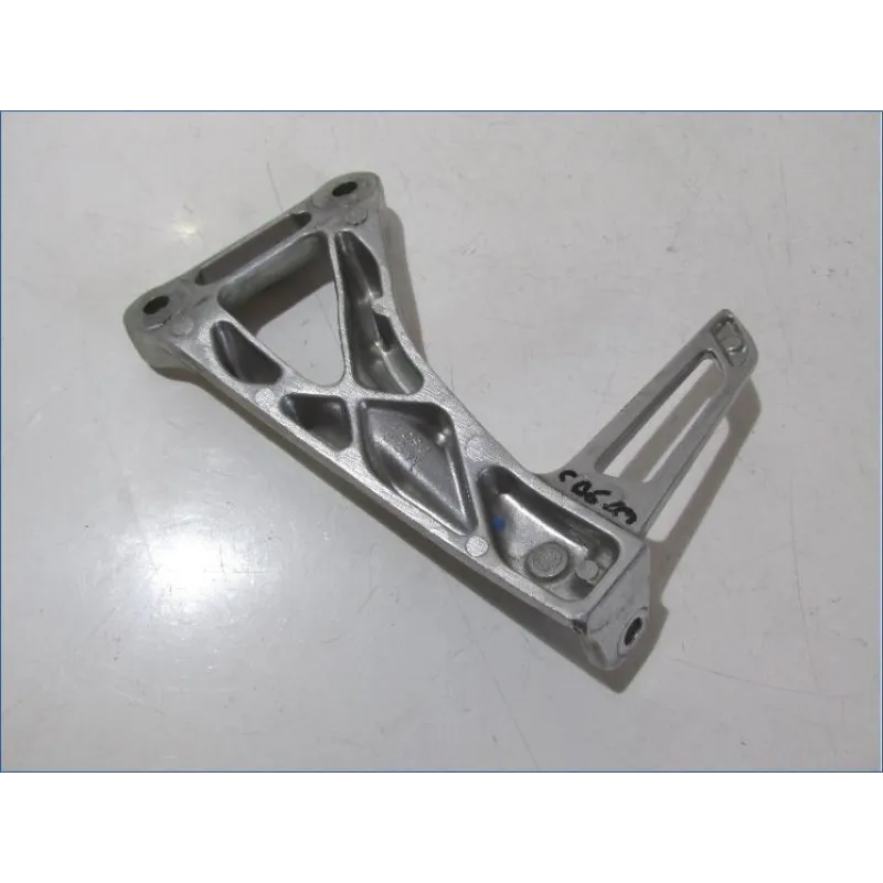 Platine avant droite HONDA CBR 650 2014-2016