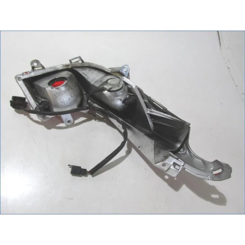 Feu arriere gauche HONDA FES 125 2007-2013 S-WING
