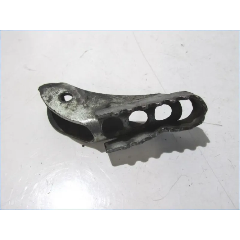 Repose pieds avant droit gauche RIEJU SPIKE 50 2005 SPORT