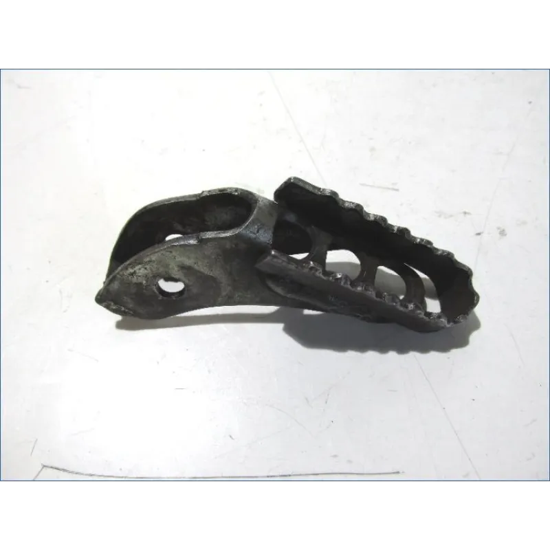 Repose pieds avant droit gauche RIEJU SPIKE 50 2005 SPORT