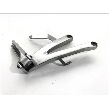 Platine et repose pieds arriere droit HONDA CBR 600 RR 2009-2012