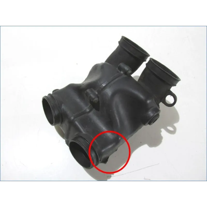 Boite a air intermediaire YAMAHA XP 500 2004-2007 TMAX