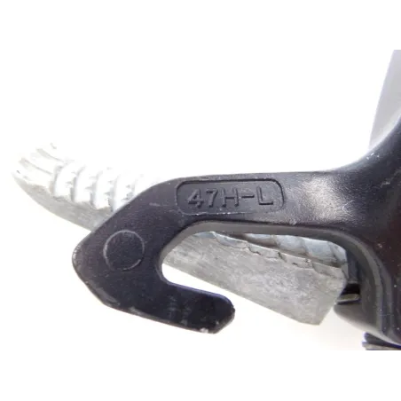 Platine et repose pieds arriere gauche SUZUKI GSXR 1000 2009-2011