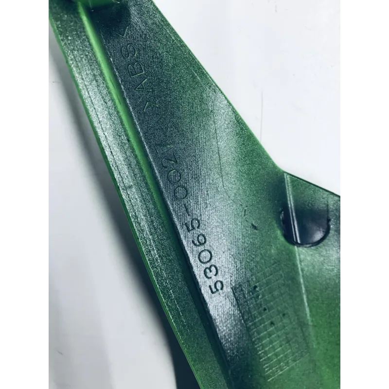 Cache carenage sous selle droit KAWASAKI NINJA 300 2013-2015