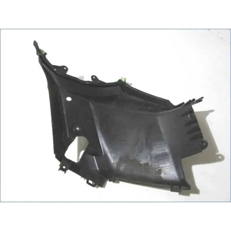 Cache carenage sous selle gauche PEUGEOT KISBEE 50 2011-2012 4T