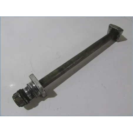Axe de roue arriere TRIUMPH SPRINT RS 955I 2002-2004