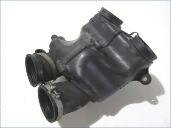 Boite a air intermediaire YAMAHA XP 500 2004-2007 TMAX