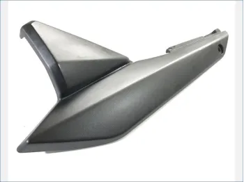 Cache carenage sous selle gauche SUZUKI GSF 650 2005-2006 BANDIT