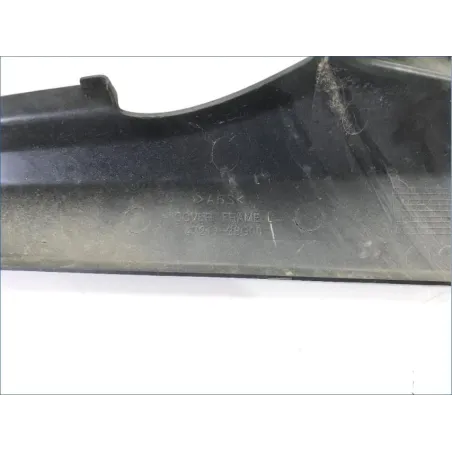 Cache carenage sous selle gauche SUZUKI GSF 650 2005-2006 BANDIT