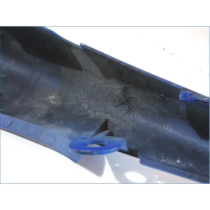 Cache carenage coque arriere gauche SUZUKI SV 650 S 1999-2002