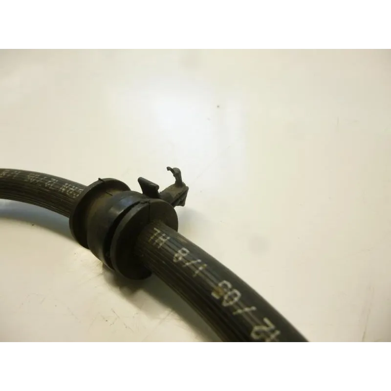 Durite de frein avant SUZUKI GSR 600 2006-2010