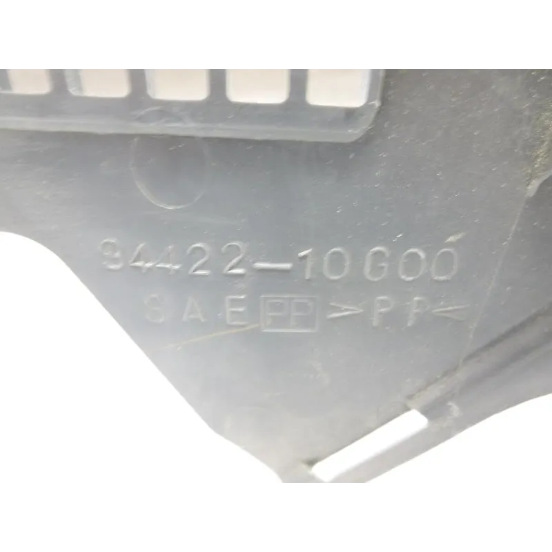 Entourage compteur SUZUKI AN 650 2003-2005 BURGMAN