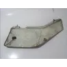 Cache carenage sous selle gauche SUZUKI DR 650 R 1990-1991