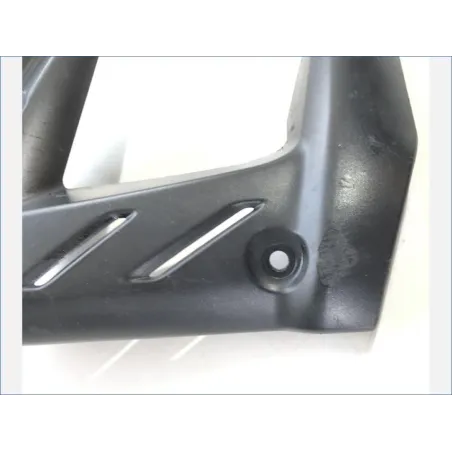 Cache carenage ecope gauche TRIUMPH STREET TRIPLE 675 2007-2012