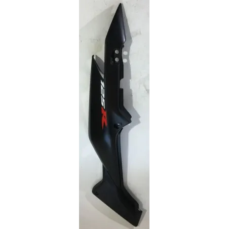 Cache carenage coque arriere droit HONDA CBR 125 R 2004-2006