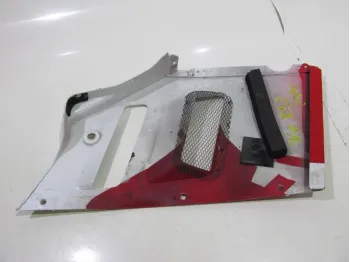 Cache flanc de carenage gauche SUZUKI GSXR 750 1991