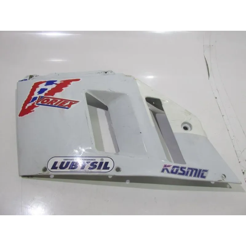 Cache flanc de carenage gauche SUZUKI GSXR 750 1991