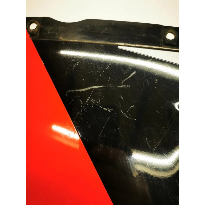 Cache flanc de carenage gauche SUZUKI GSXR 1100 1989-1990