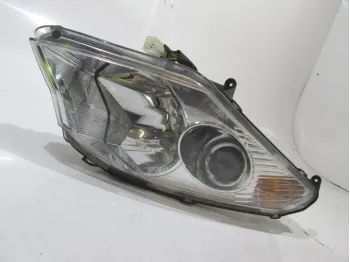 Optique avant gauche (feux)(phare) PEUGEOT SATELIS 125 2007-2011 COMPRESSOR ABS