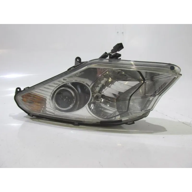 Optique avant droit (feux)(phare) PEUGEOT SATELIS 125 2006-2008