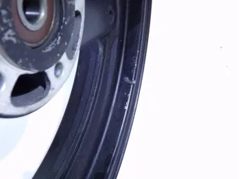 Jante avant SUZUKI GS 500 F 2004-2007