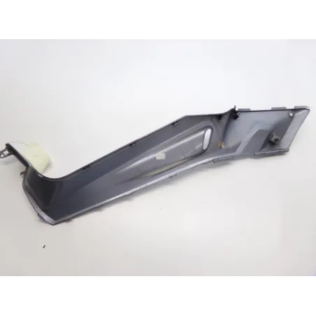 Cache lateral droit YAMAHA YPR 125 2006-2009 XMAX