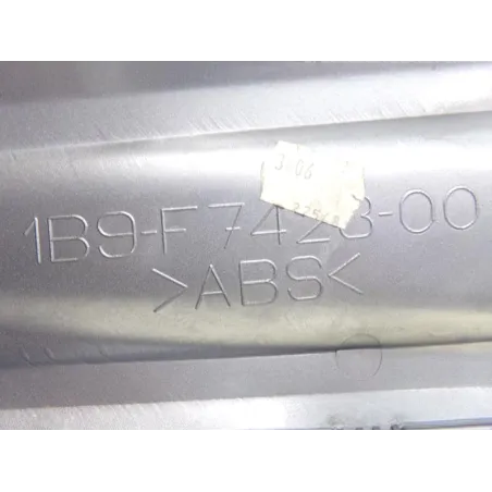 Cache lateral droit YAMAHA YPR 125 2006-2009 XMAX