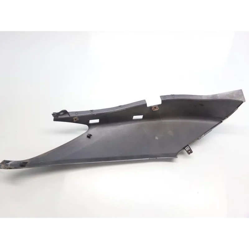Cache carenage coque arriere gauche YAMAHA YPR 125 2006-2009 XMAX